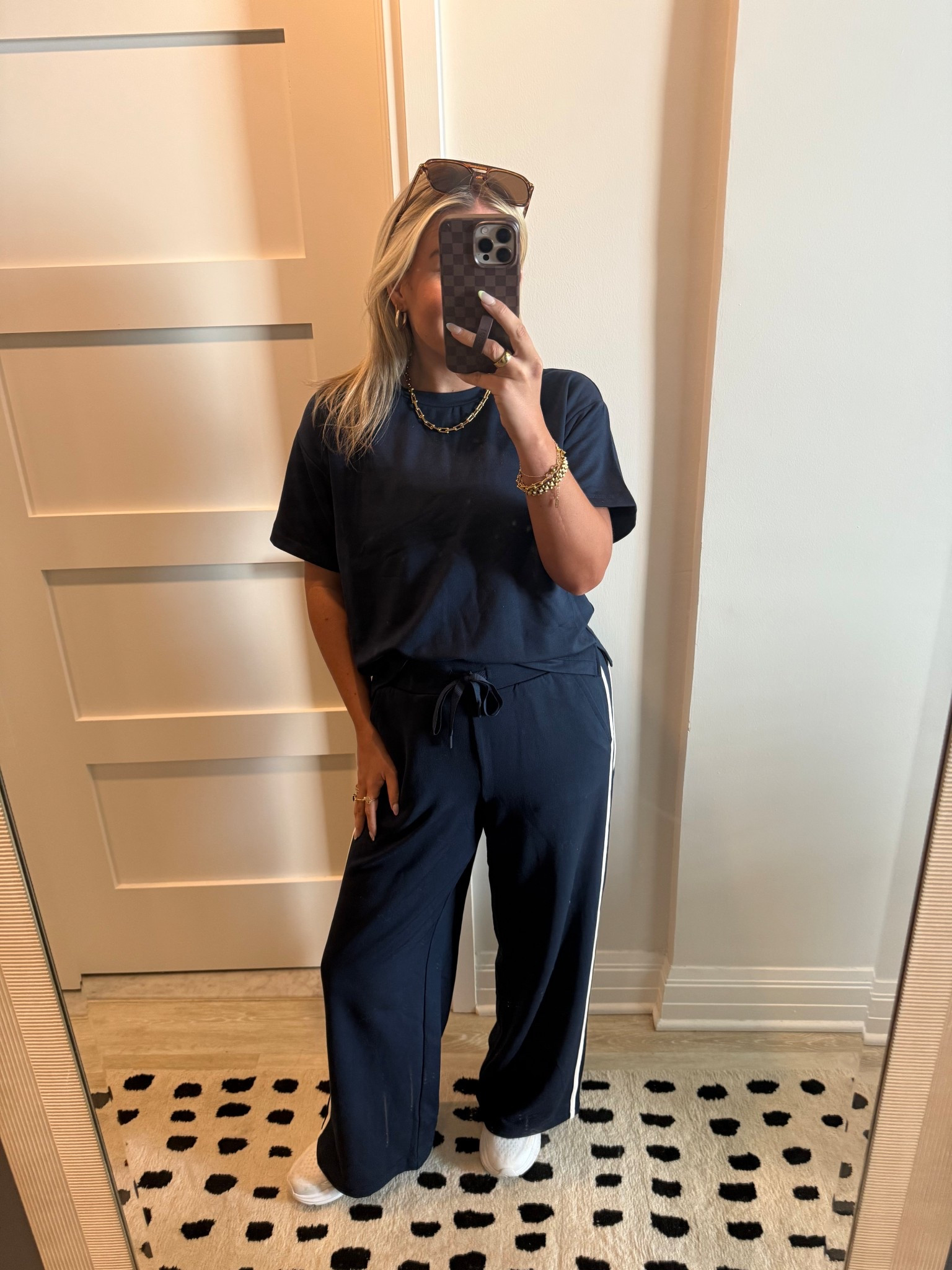 travel set ootd

#LTKdayinmylife #LTKootd #LTKTravel