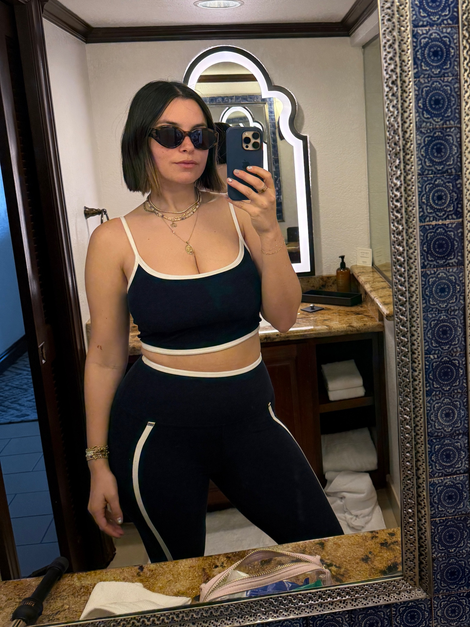 Meredith Blake set 

#LTKActive #LTKMidsize #LTKStyleTip