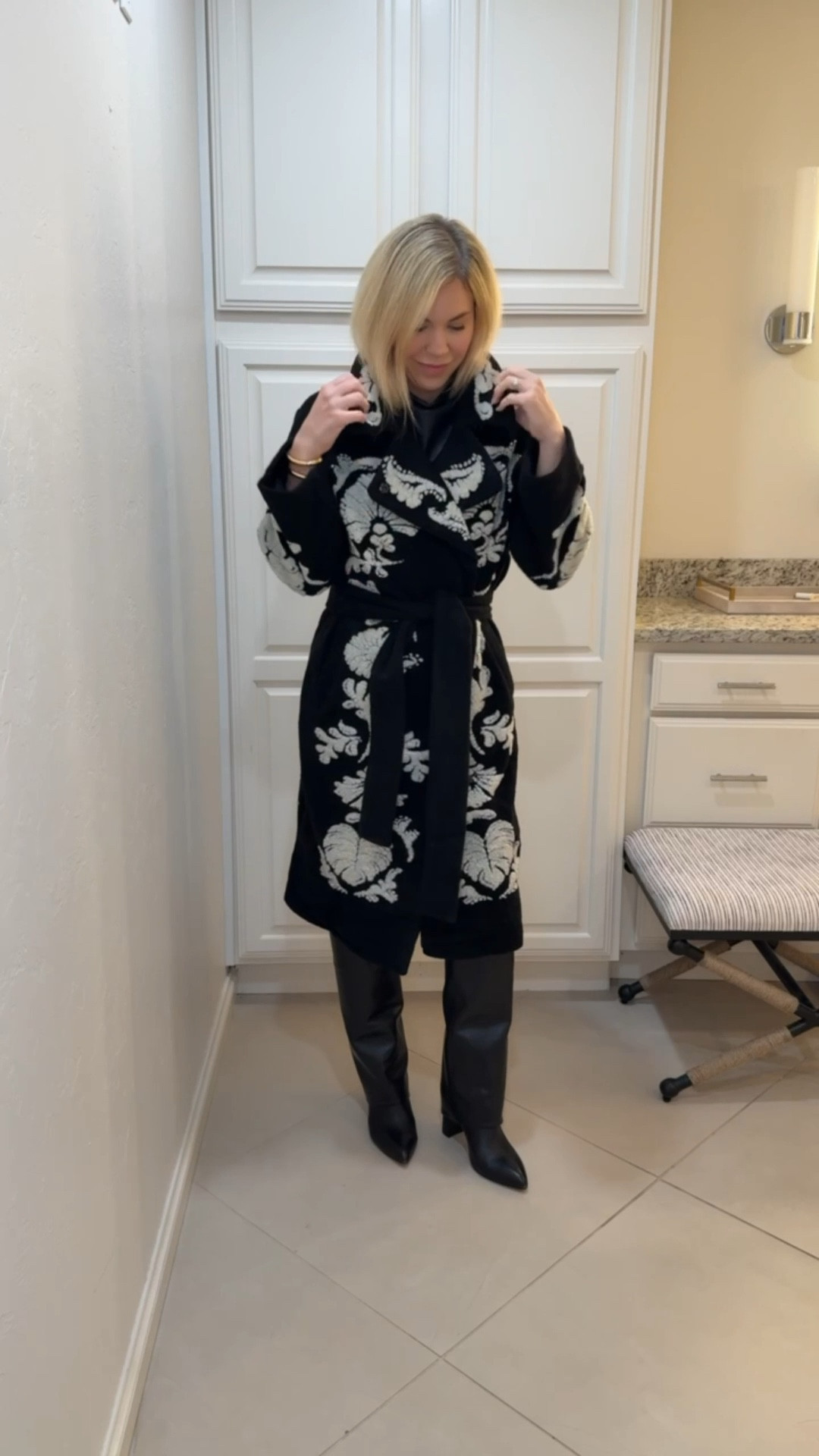 This year’s version of last year’s Farm Rio coat is EVEN BETTER!!
Winter Outfit 