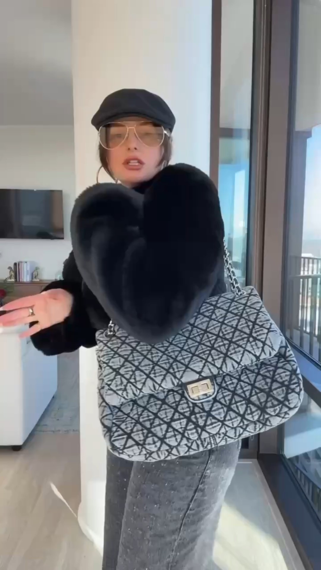 Designer-inspired jumbo handbag 🤎
Obsessed with how versatile this Amazon find has been for winter styling. Big, chic, and goes with everything! 

 #LTKootd #LTKSeasonal