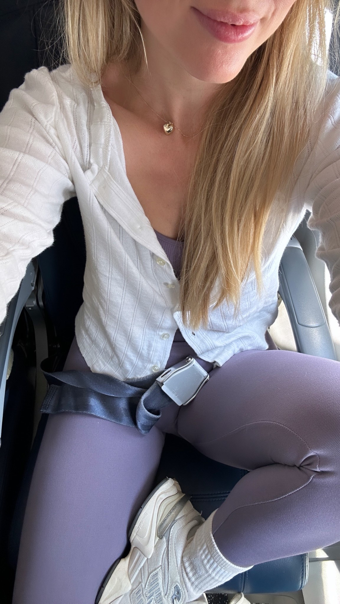 comfy travel day SET - wearing a small 
