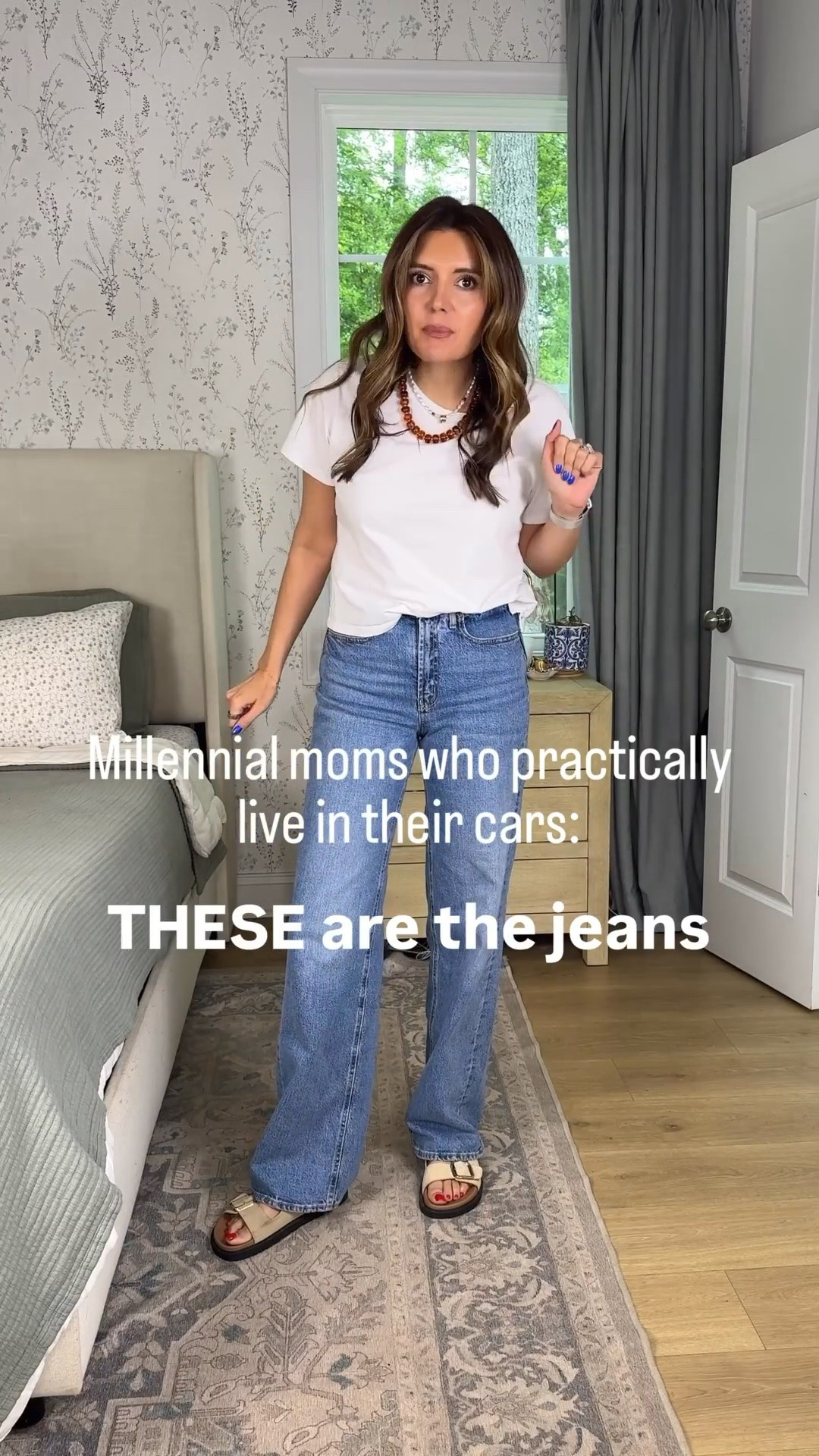 THESE are the jeans for mom’s constantly on the go!! I’m 5’7” wearing a size 2 tall length. Size small in the white tee. 50% off two days only!!

#LTKSaleAlert #LTKTall #LTKOver40