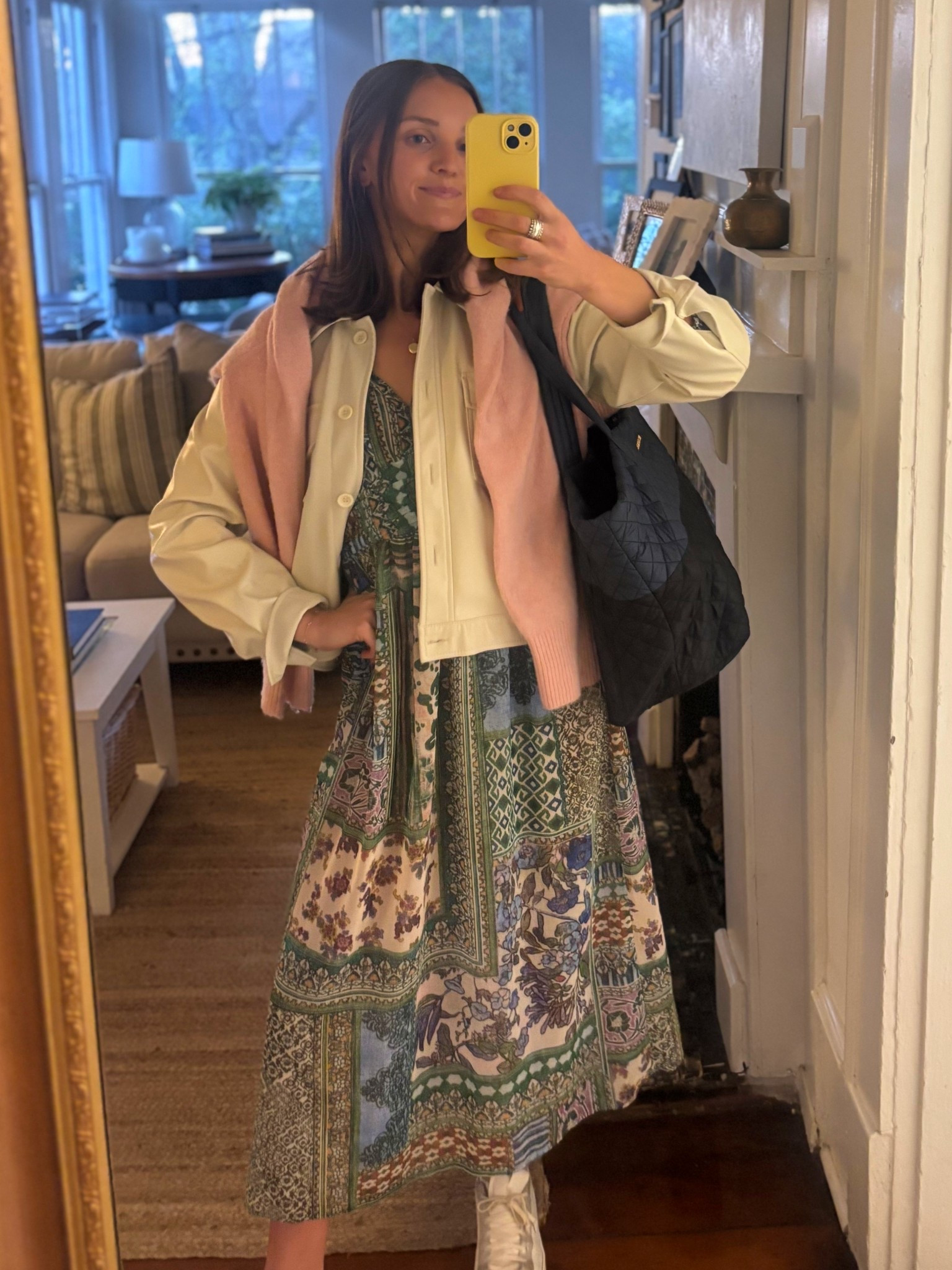 Office ootd! Comfort & color first w/ layers for today!

Non linkable: Zara summer ‘24 dress, Jcrew turtleneck sweater, & old jacket! Bag is alternative color way— very similar sneakers linked 

💌,
Sofia 

#LTKSpringSale #LTKWorkwear #LTKStyleTip