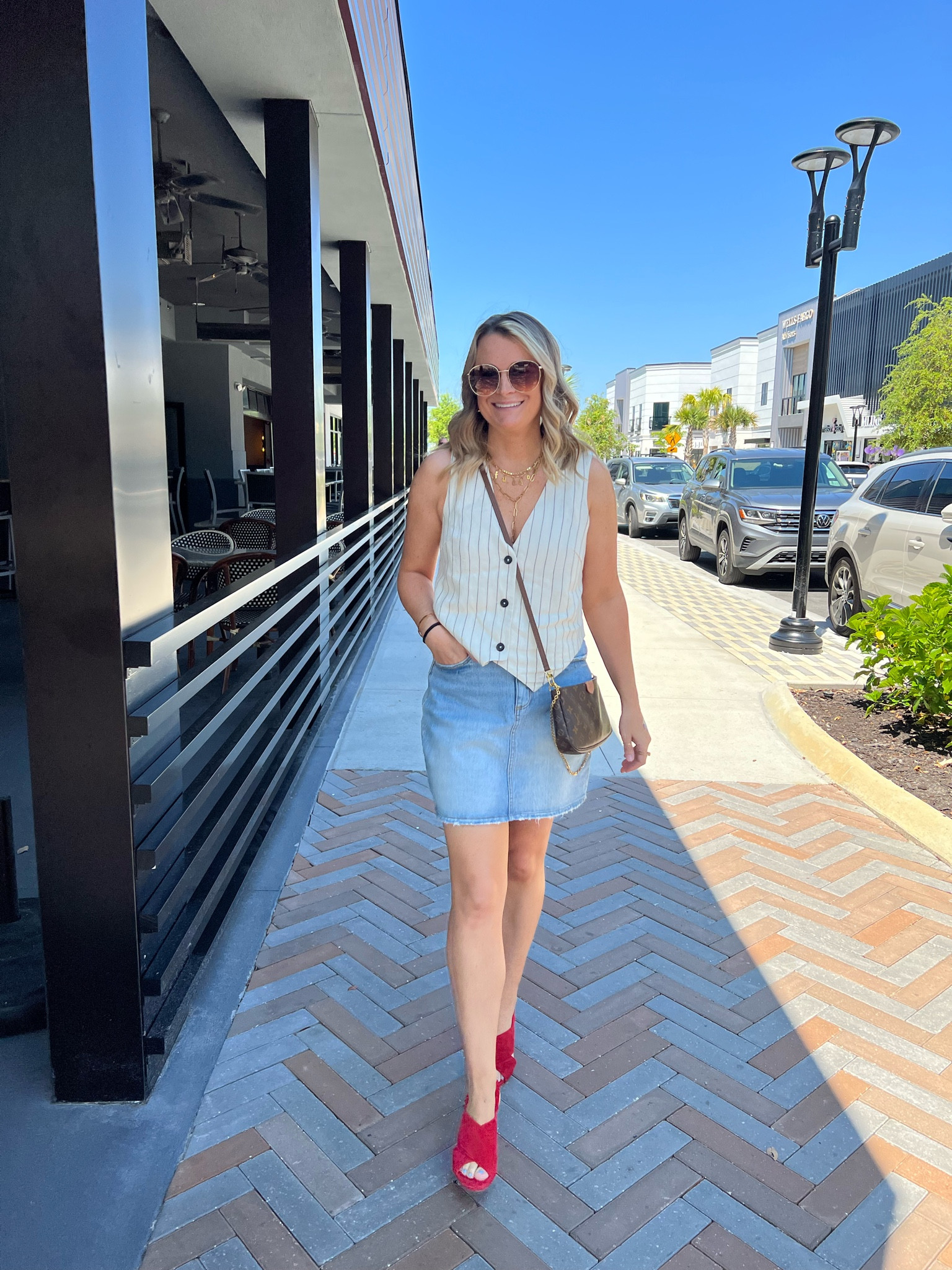 Sunday brunch outfit 

#LTKSeasonal #LTKfindsunder50 #LTKFestival