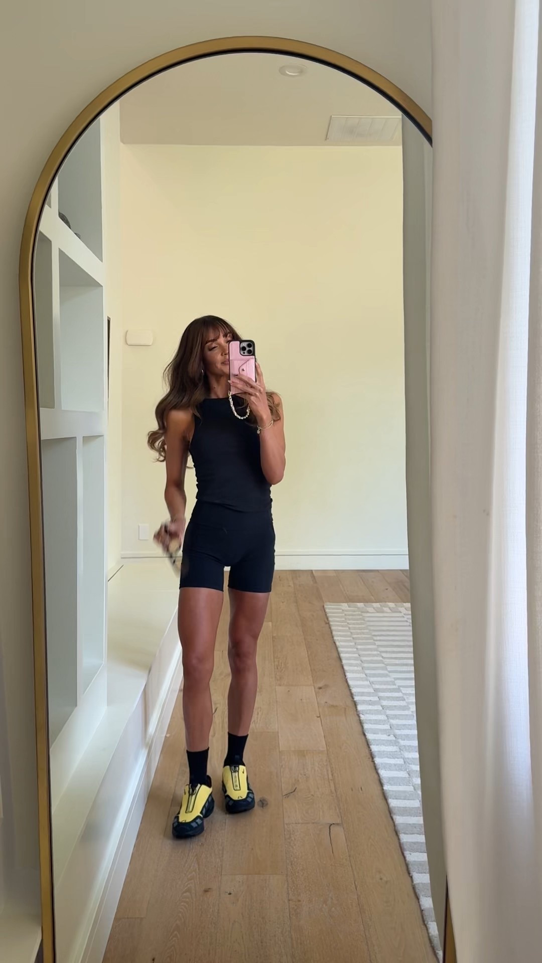 Full day of sports…what’s new? Haha 

Top xs
Shorts xs
