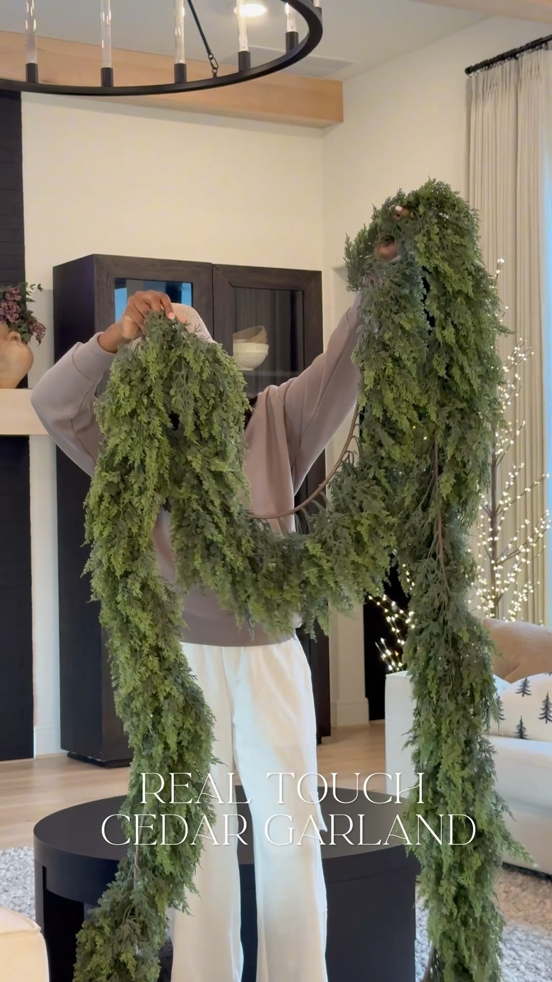 ✨ Amazon Christmas must-haves ✨ From cedar garlands and faux trees to viral ornaments, lit toppers, bows, candles & more—these festive finds make holiday decorating effortless and magical.🎄 Everything is linked for easy shopping—tap to shop your Christmas favorites!

#AmazonFinds #AmazonHome #ChristmasDecor #HolidayHome #ChristmasTree #HolidayDecor #ChristmasMustHaves #LTKHoliday #LTKHome #LTKSeasonal #HolidayVibes