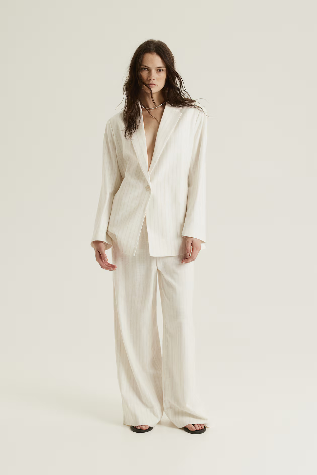 Einreihiger Blazer - Cremefarben/Nadelstreifen - Ladies | H&M AT | H&M (DE, AT, CH, NL, FI)