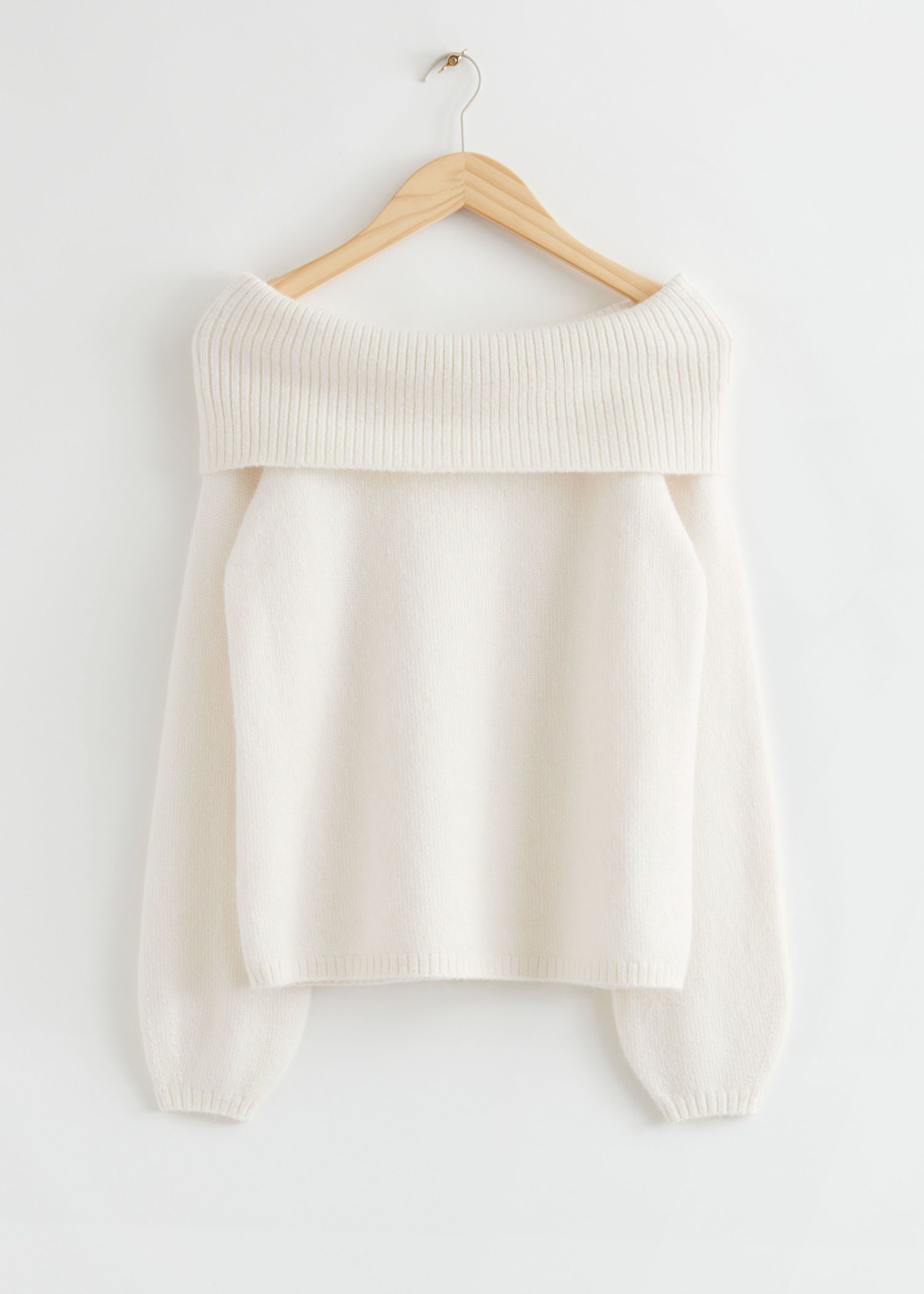 Off-Shoulder Chunky Wool Sweater | & Other Stories US