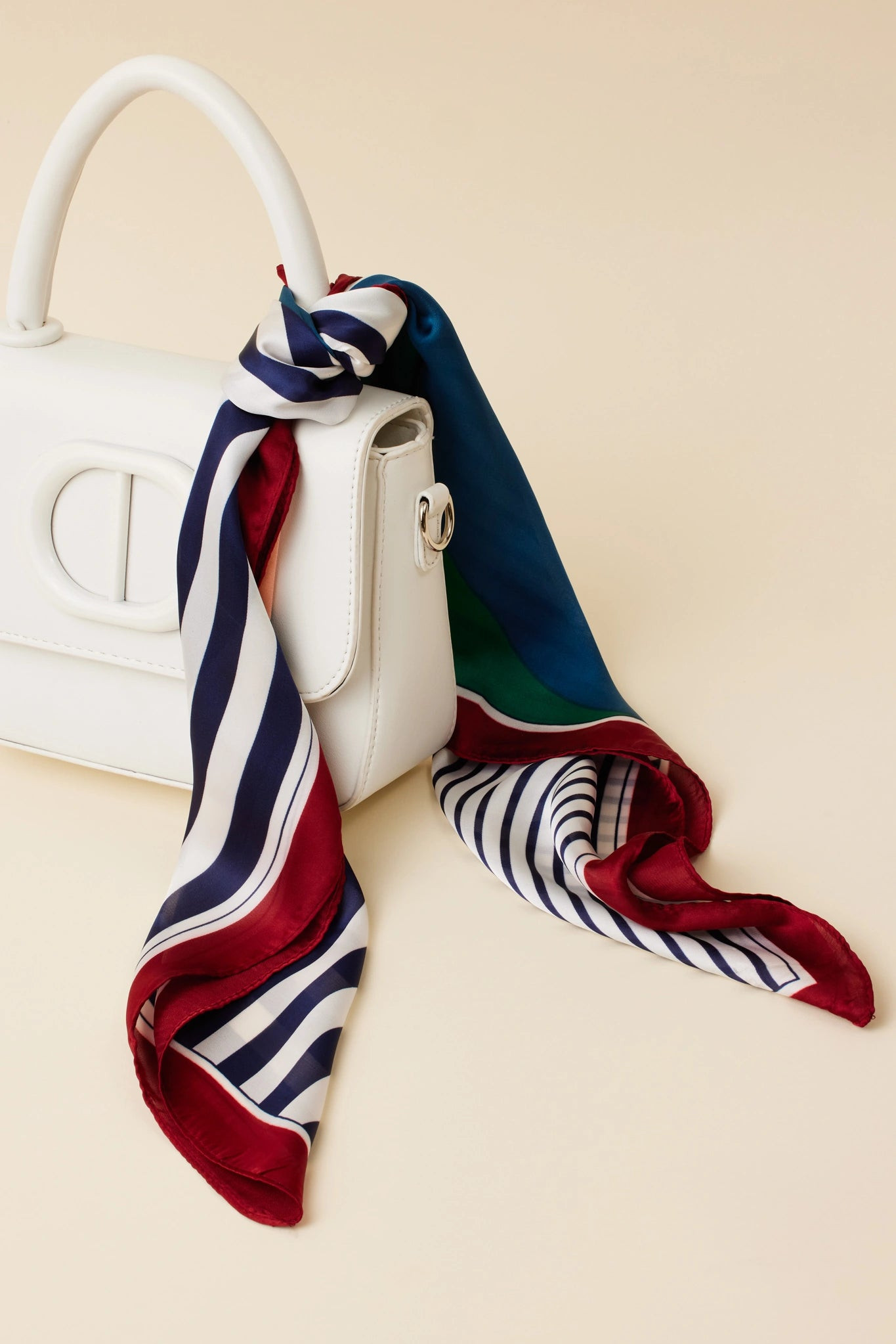 Violet Scarf | Avara