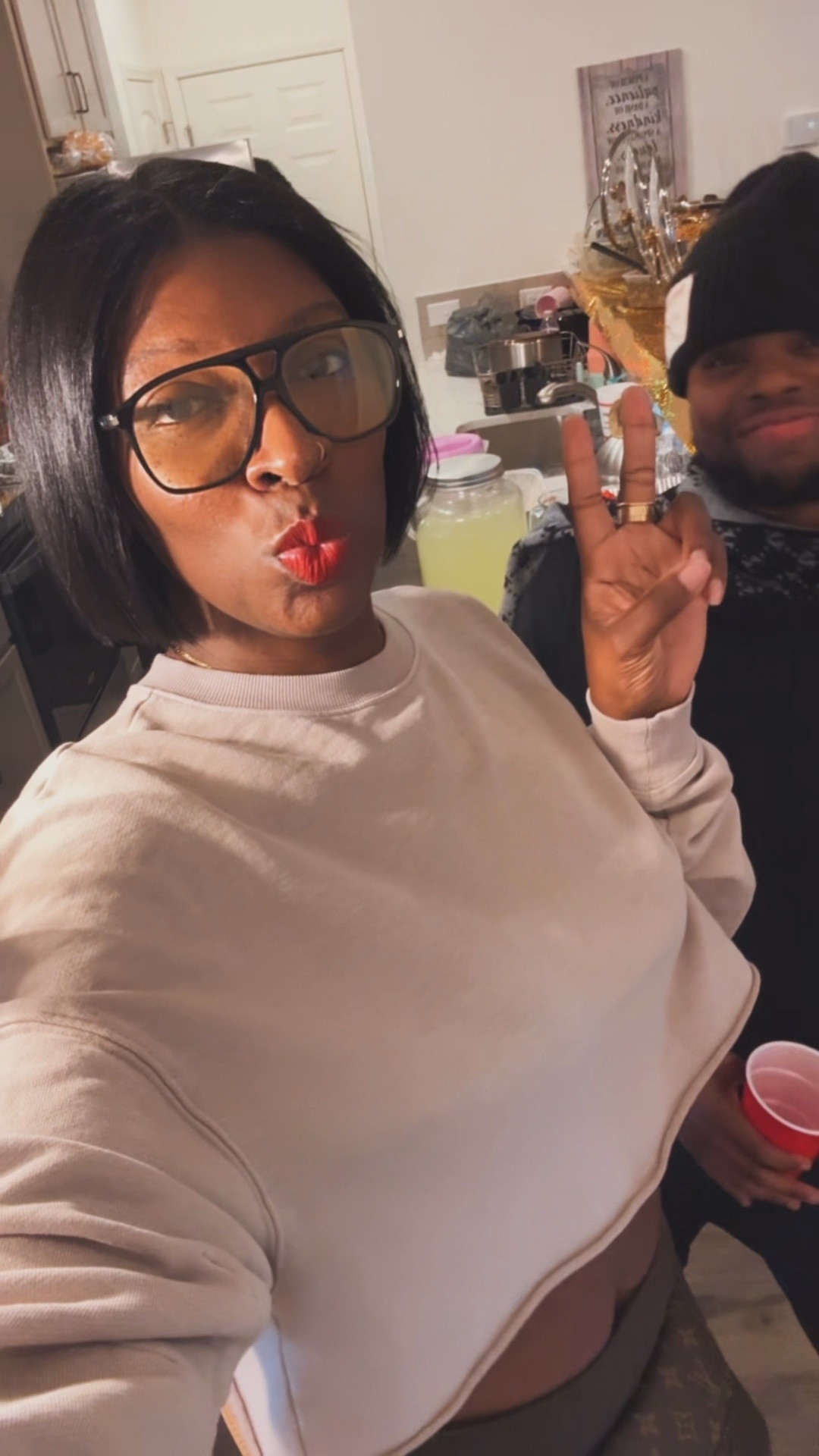 Throwing Thanksgiving fit! 😜🍁🤎

#LTKHoliday #LTKgrwm #LTKmomlife