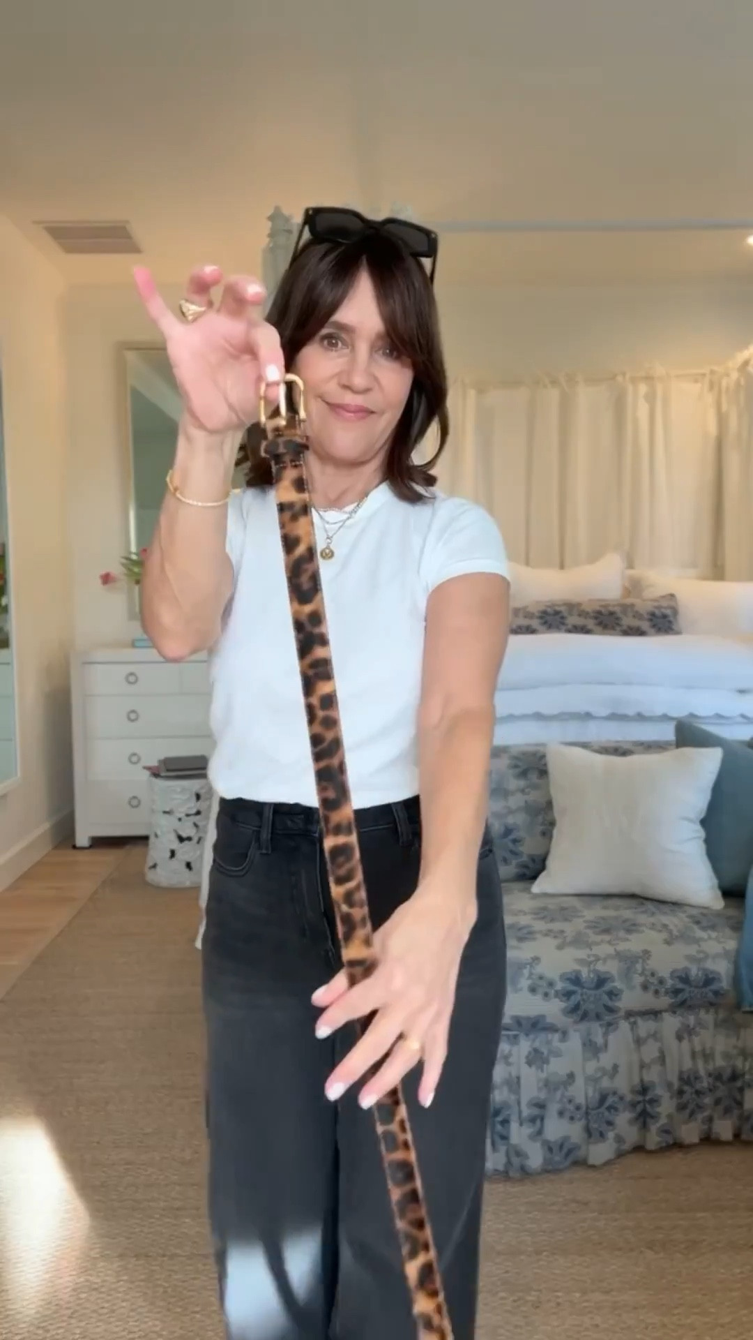 These jeans from @onequince look exactly like a more expensive pair of jeans I own, but are only $50! I highly recommend trying them🤍

#quincepartner