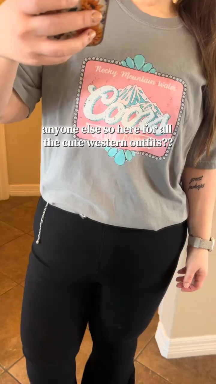 Loving this country western outfit from Willow Boutique. Perfect for any concert 🎶 

#LTKMidsize #LTKSpringSale