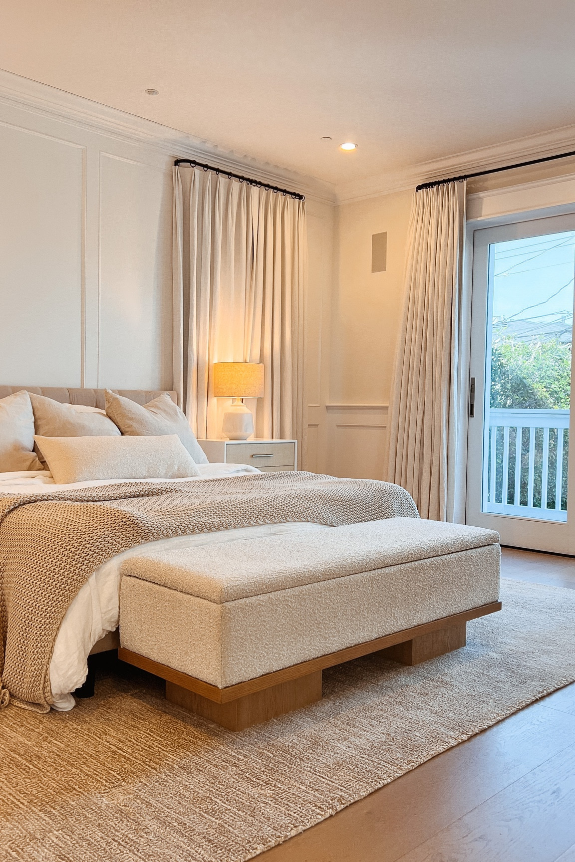 Neutral and minimal bedroom decor! 

#LTKFind #LTKstyletip #LTKhome