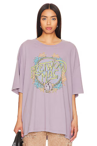 DAYDREAMER Fleetwood Flower Crest Tee in Hazy Violet from Revolve.com | Revolve Clothing (Global)