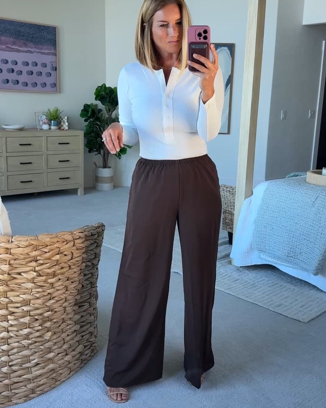 Target 🎯 Pull On Pants for the WIN! Come in 4 colors and are tts | 4 —- you gotta dip in!

#LTKWorkwear #LTKTravel #LTKootd