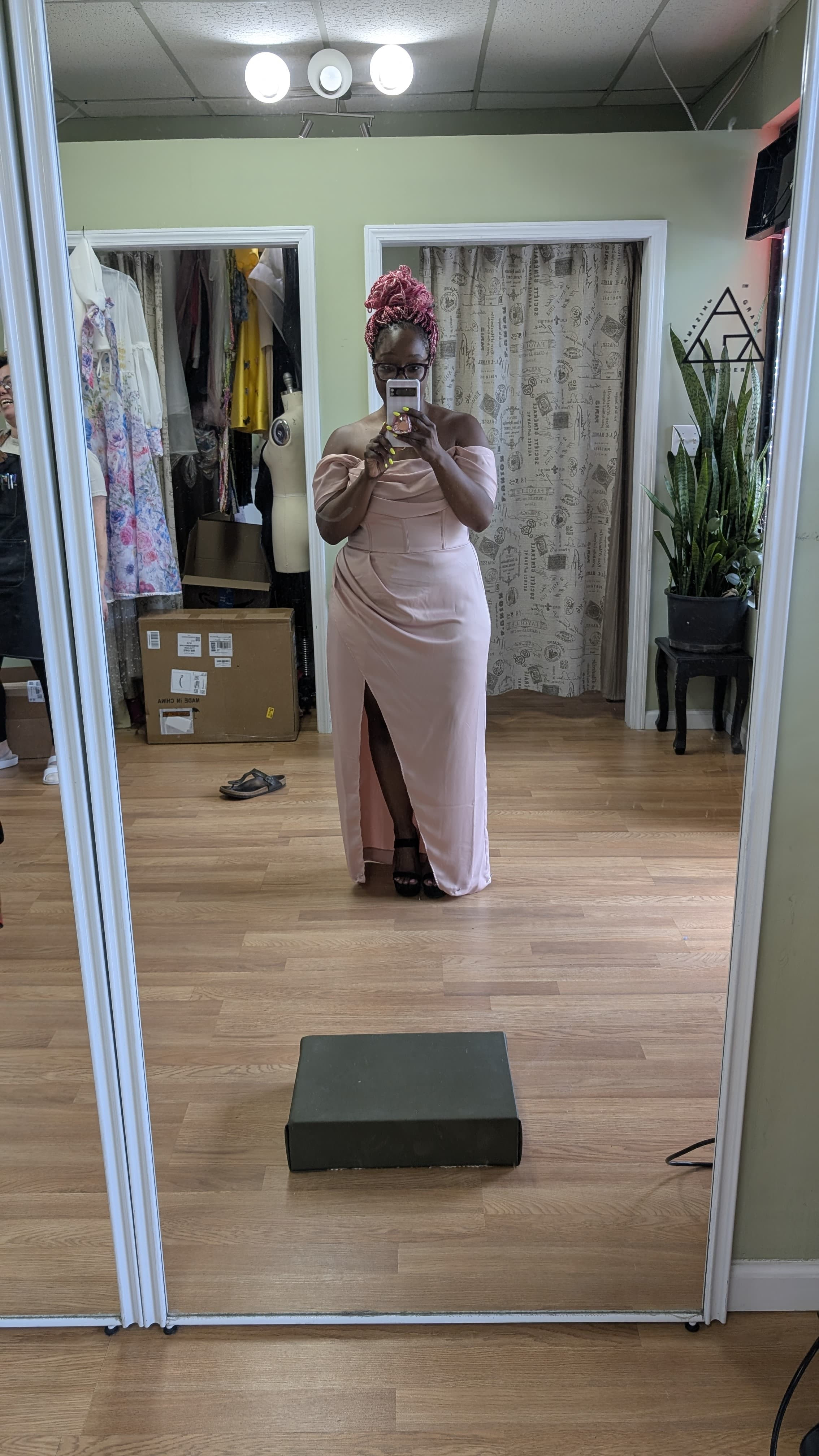  
This is SOOO good especially with tailoring it to fit my curve petite self!! I am obsessed!
 

#LTKWedding #LTKPetite #LTKStyleTip