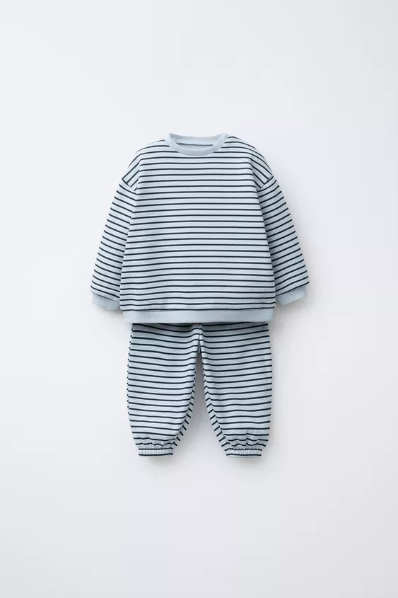 STRIPED SWEATSHIRT AND JOGGER PANTS SET | Zara US