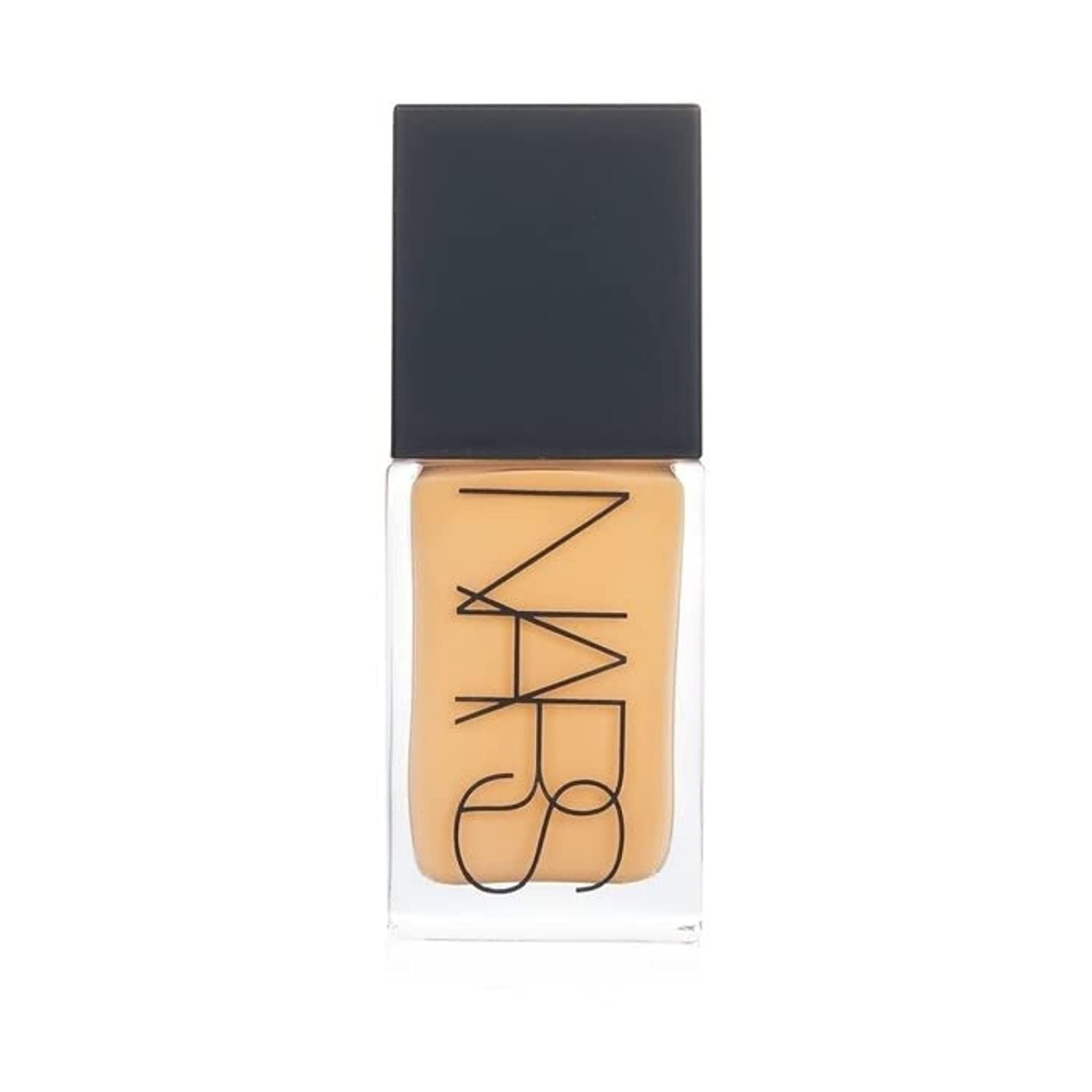 The perfect daytime natural medium coverage foundation, slightly runnier consistency so it’s super easy to blend in and looks skin like😍🫶🏼I use shade Stromboli