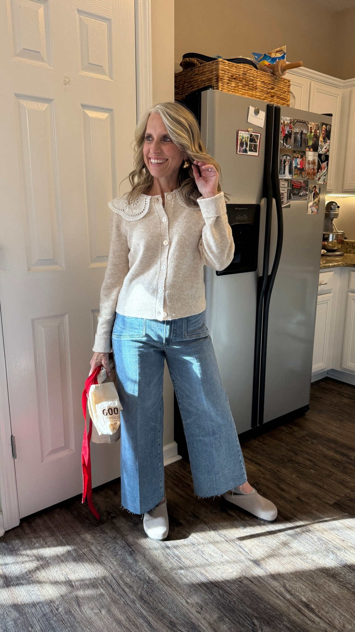 Loving my new jeans and this sweater is so soft and on sale. The perfect cooking decorating outfit. 

#LTKdayinmylife #LTKHoliday #LTKOver40