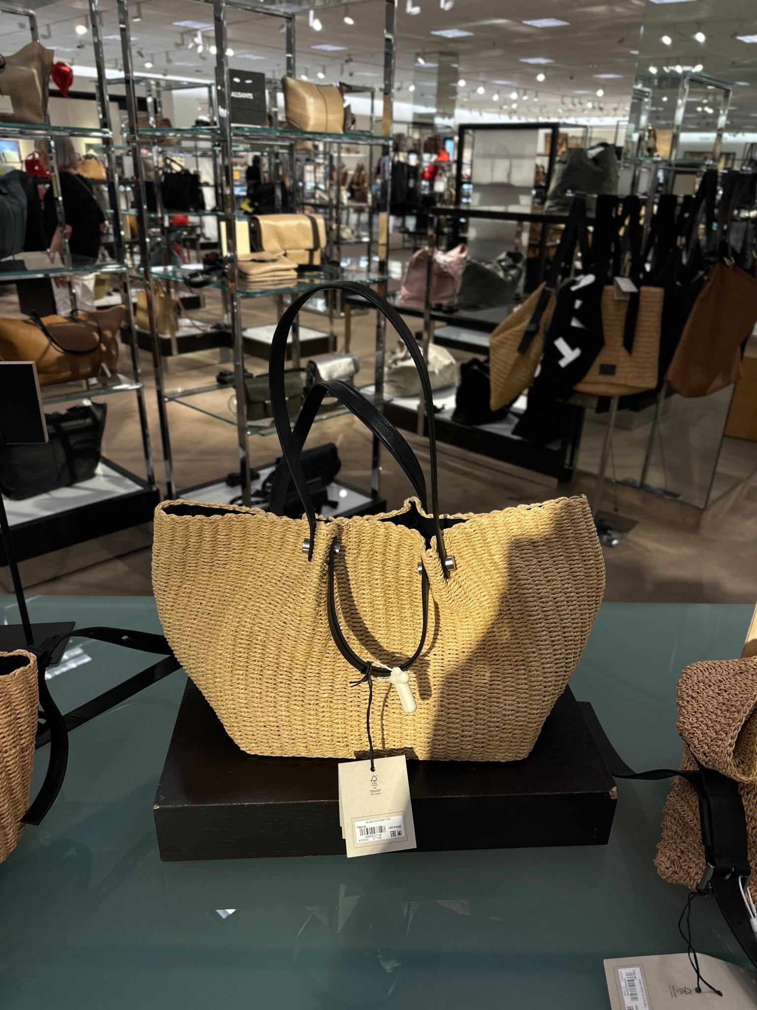 Fell in love with a straw summer tote 😍

Summer bag, summer tote, vacation outfits, vacation bag

#LTKItBag #LTKSummerEdit #LTKTravel