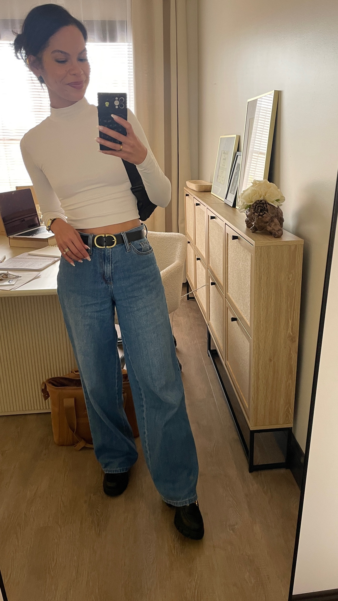 Casual outfit for an admin day - linking some of my office furniture and this look ❤️

#LTKfindsunder50 #LTKfindsunder100 #LTKhome