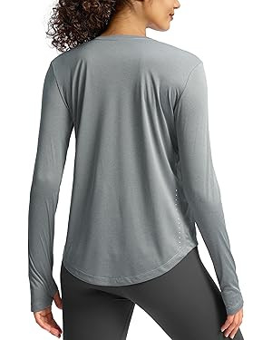 Soothfeel Lightweight Long Sleeve Workout Tops for Women Gym Running Athletic UPF 50+ Sun Shirts ... | Amazon (US)