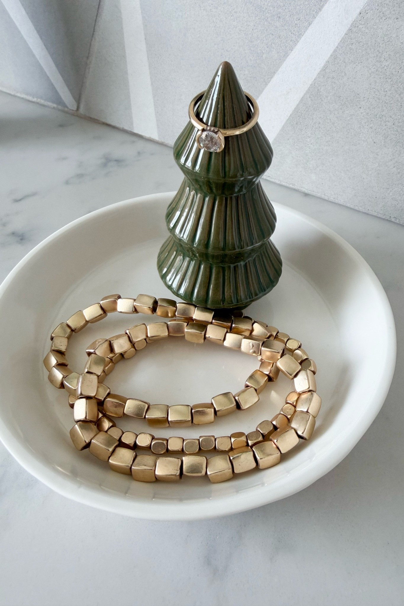 New find for the holidays!

#LTKSeasonal #LTKHome