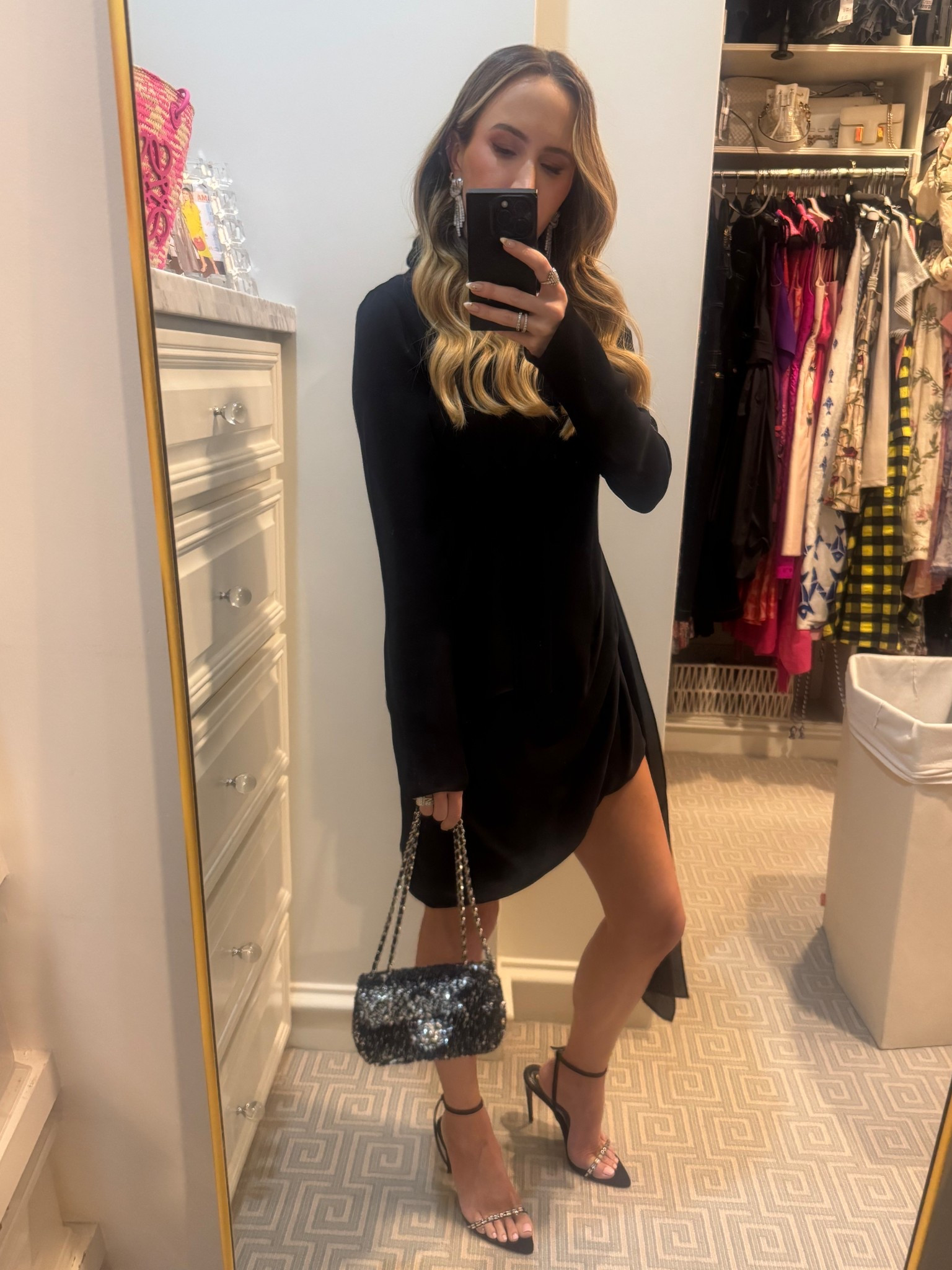 Snagged this incredible LBD on sale and couldn’t love it more. It’s a mini but so fun with the tire and the incredibly fit. It’s a splurge but a perfect forever piece! 

#lbd #forverpiece #brandonmaxwell #blackdress #littleblackdress #weddingguest #formaldress #blackdress #partydress #capsulewardrobe #sale #majorsale 

#LTKSaleAlert #LTKOver40 #LTKWedding