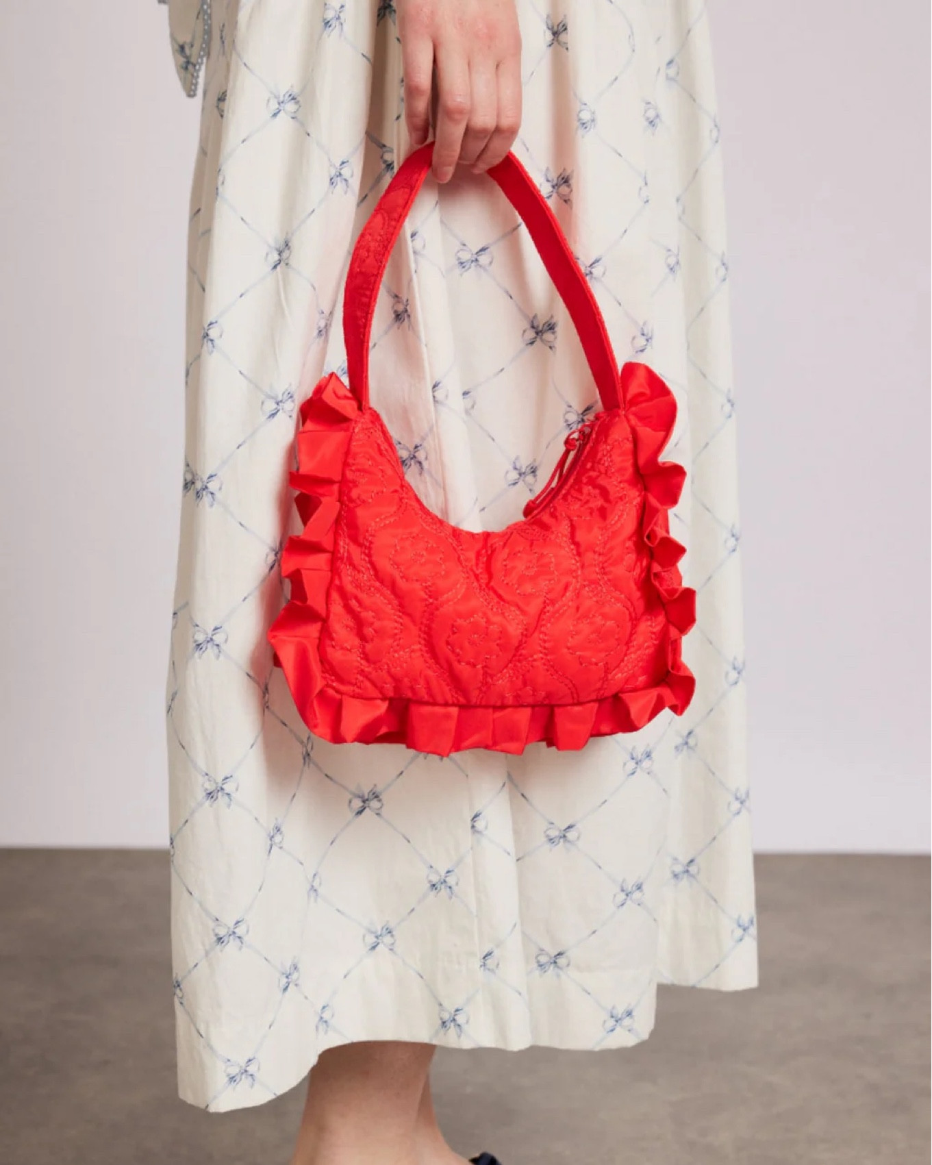 Damson Madder 90'S Frill Shoulder Bag in Red
Gift Ideas
Gifts for Her
Red Handbag
Red Pursee

#LTKFindsUnder100 #LTKStyleTip #LTKItBag