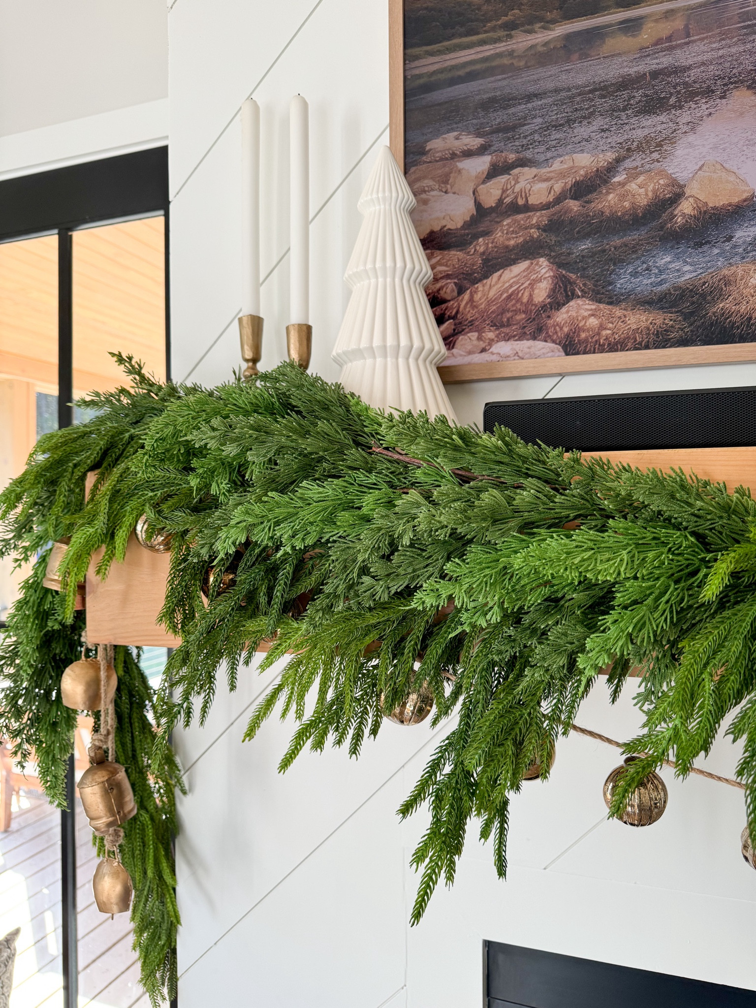 Which @aloral garland is your favorite? 

Is it the lush green natural touch Norfolk Pine garland.  Or the stunning faux Cedar foliage garland?  I couldn’t decide so I went with both! 

Both stunning on their own, but together they create a magical touch of nature this holiday season. 




#HolidayDecor #NatureInspired #ad #afloral #norfolkpine #fauxcedargarland #holidaygarland #christmasgarland #afloralgarlands

#LTKHoliday #LTKHome #LTKSeasonal