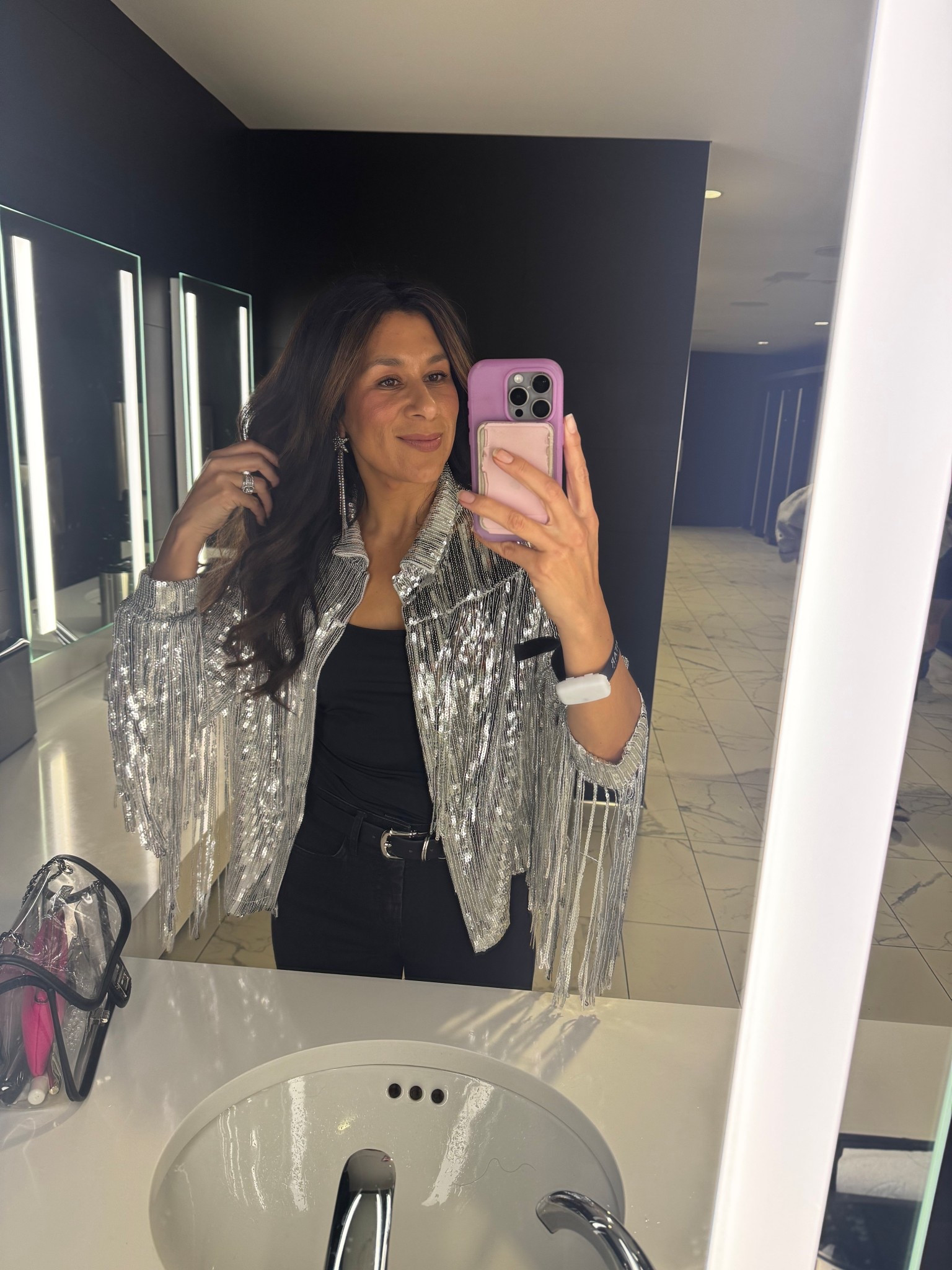 Love this jacket for the Raider games! So fun!! The jacket, not the game 😂

#LTKootd #LTKFindsUnder50 #LTKHoliday