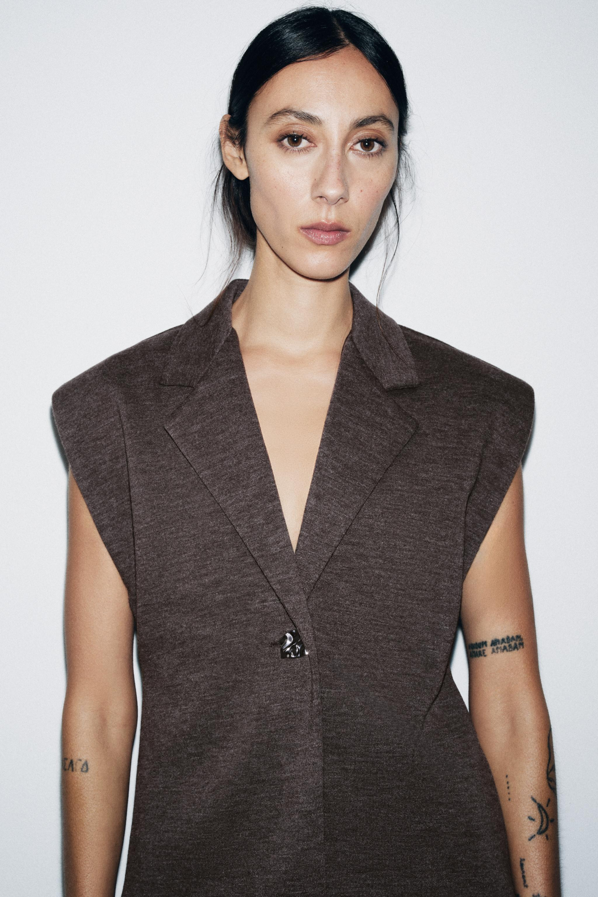 BUTTON VEST | Zara US