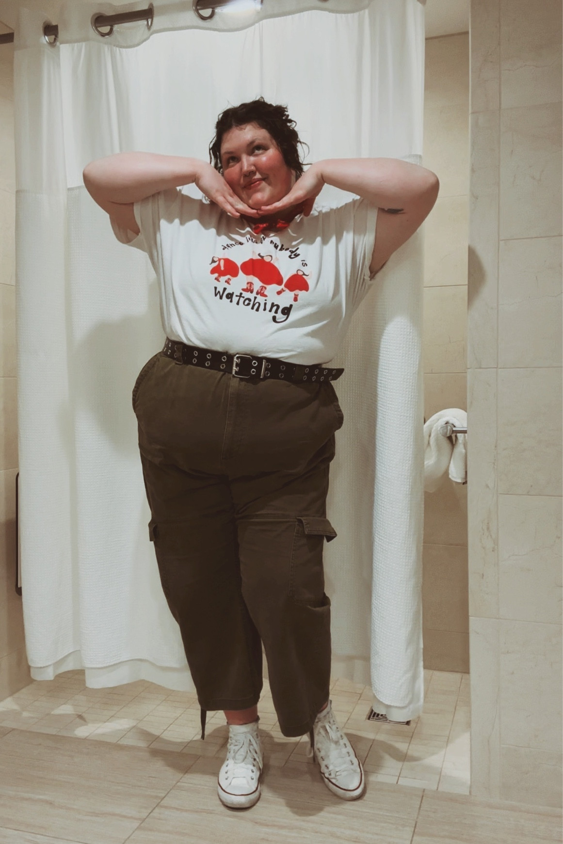 Styling my new merch :)

#LTKmidsize #LTKplussize