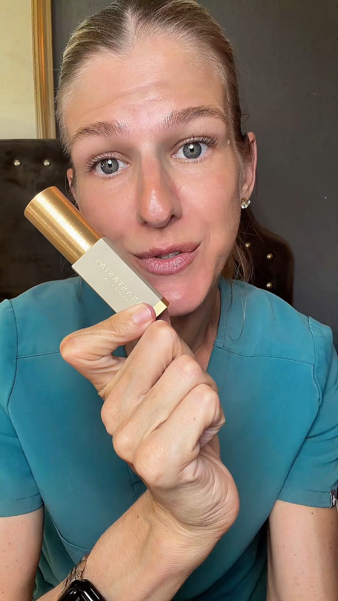 Contour away with @Anastasia Beverly Hills 

#LTKBeauty #LTKOver40 #LTKgrwm