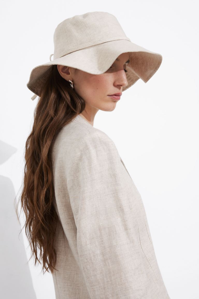 Linen Bow Bucket Hat | H&M (UK, MY, IN, SG, PH, TW, HK)