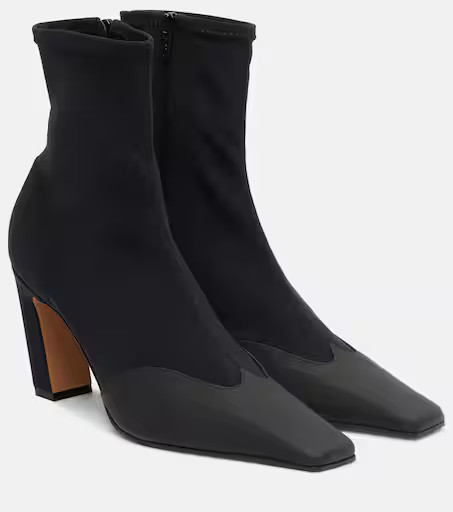 WomenMenKidsLIFEWomen's HomepageNew ArrivalsDesignersClothingShoesBagsAccessoriesJewelryHoliday S... | Mytheresa (US/CA)