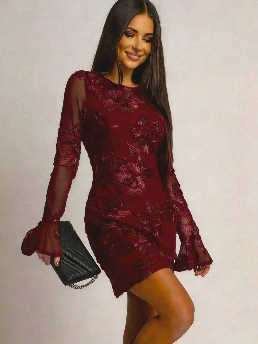 Elegante feestjurk voor dames met bloemenprint en trompetvormige mouwen met 3D-bloemenmotief. | SHEIN