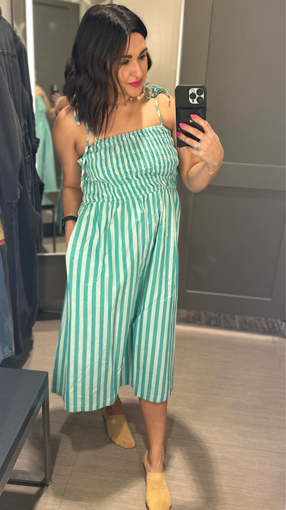 This dress has Easter all over it. So flowy and you can wear this everywhere. Not your favorite color.. check out a few more options. Happy Friday! 

#LTKSpringSale #LTKstyletip #LTKSeasonal