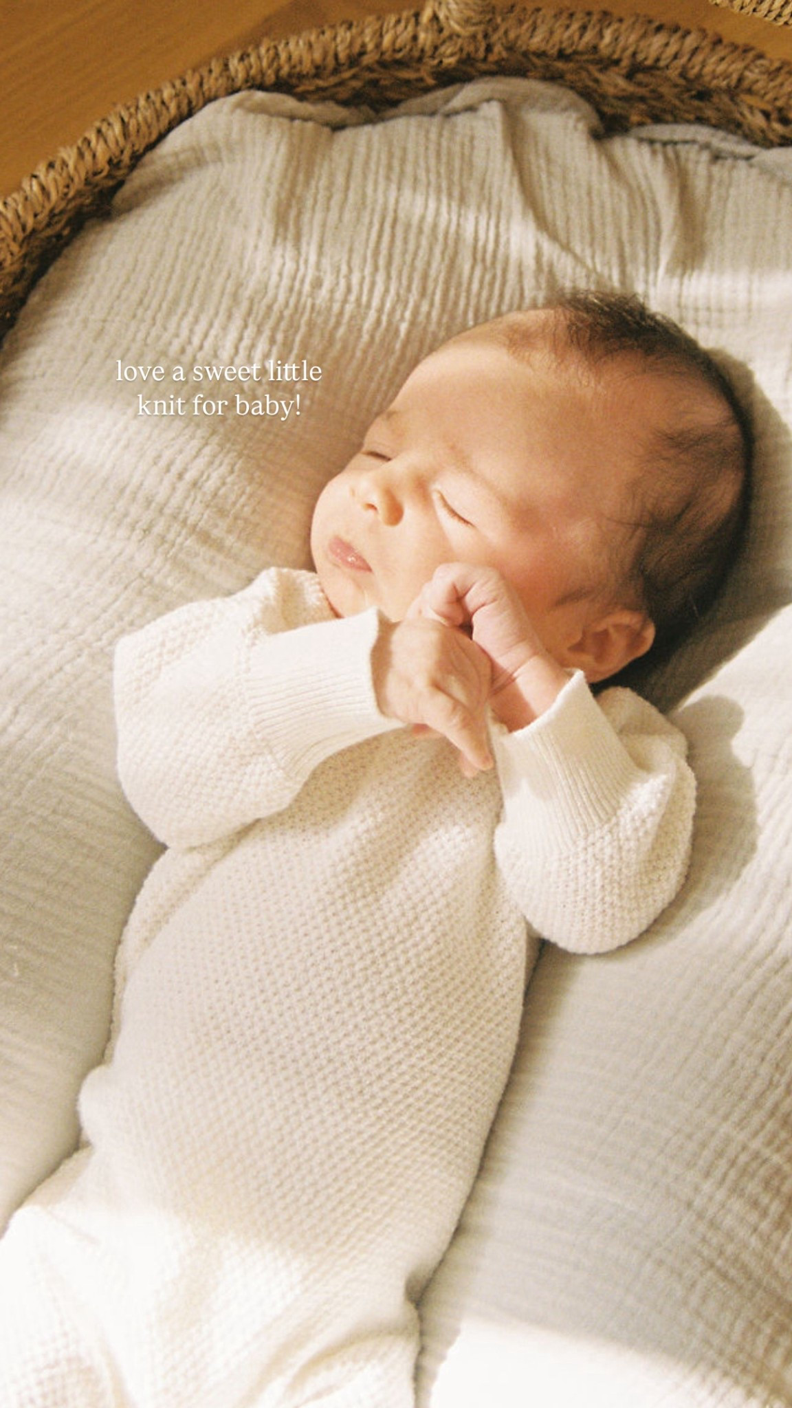 newborn outfit photo ideas 

#LTKBaby #LTKBump