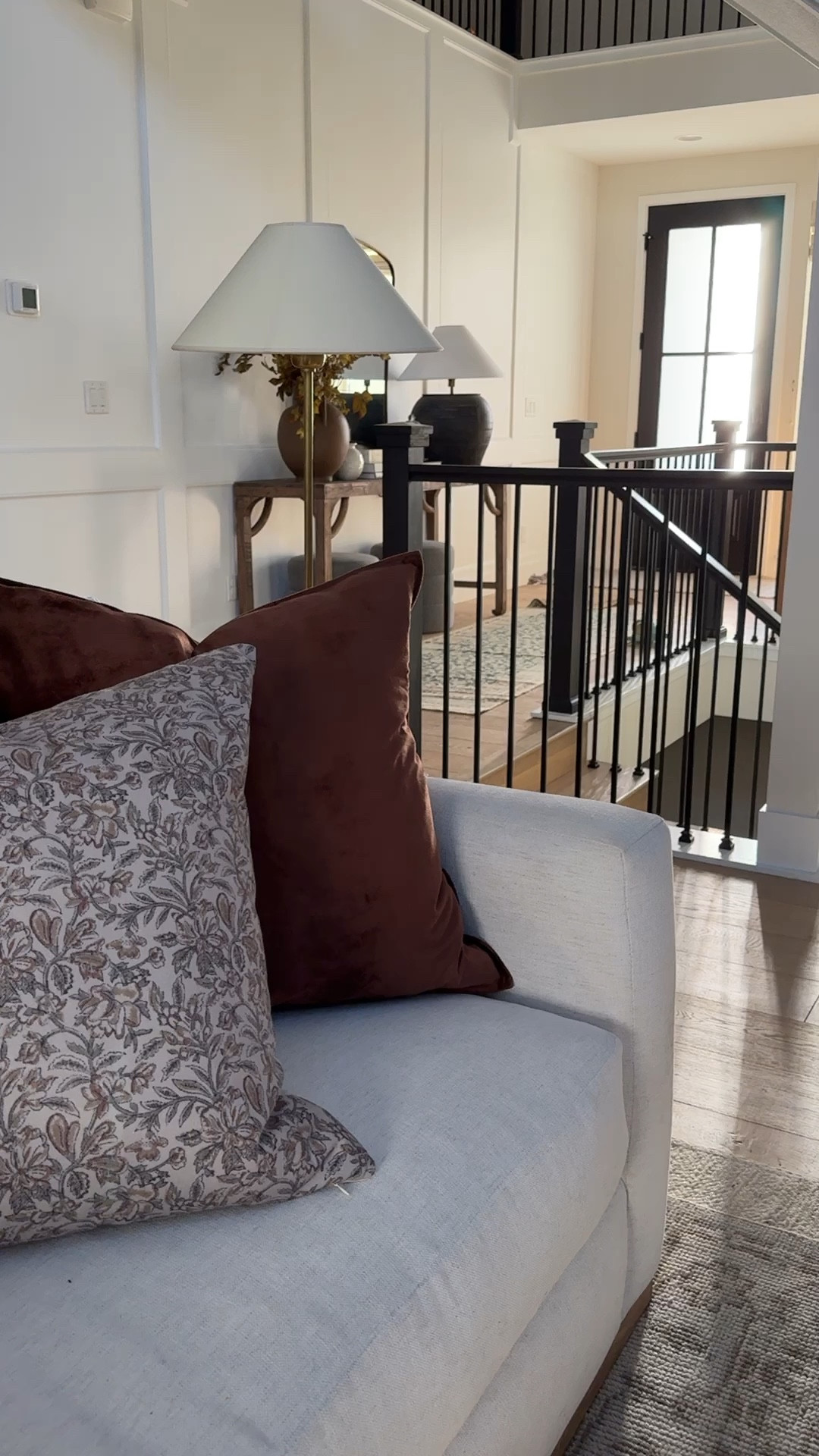 Little touches of fall in the living and entryway 

#LTKVideo #LTKSeasonal #LTKHome