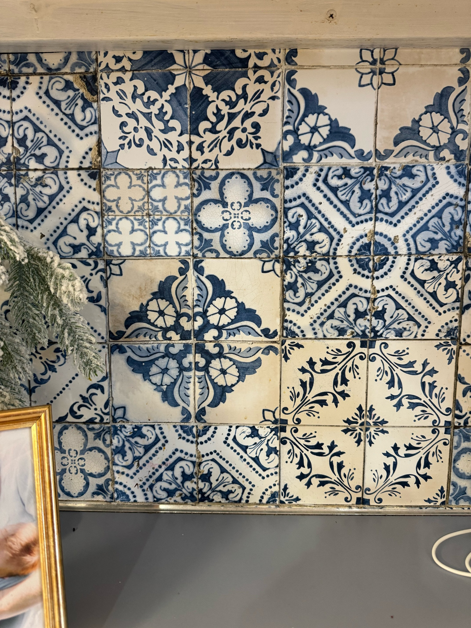 Peel and stick backsplash kitchen 

#LTKOver40 #LTKHome