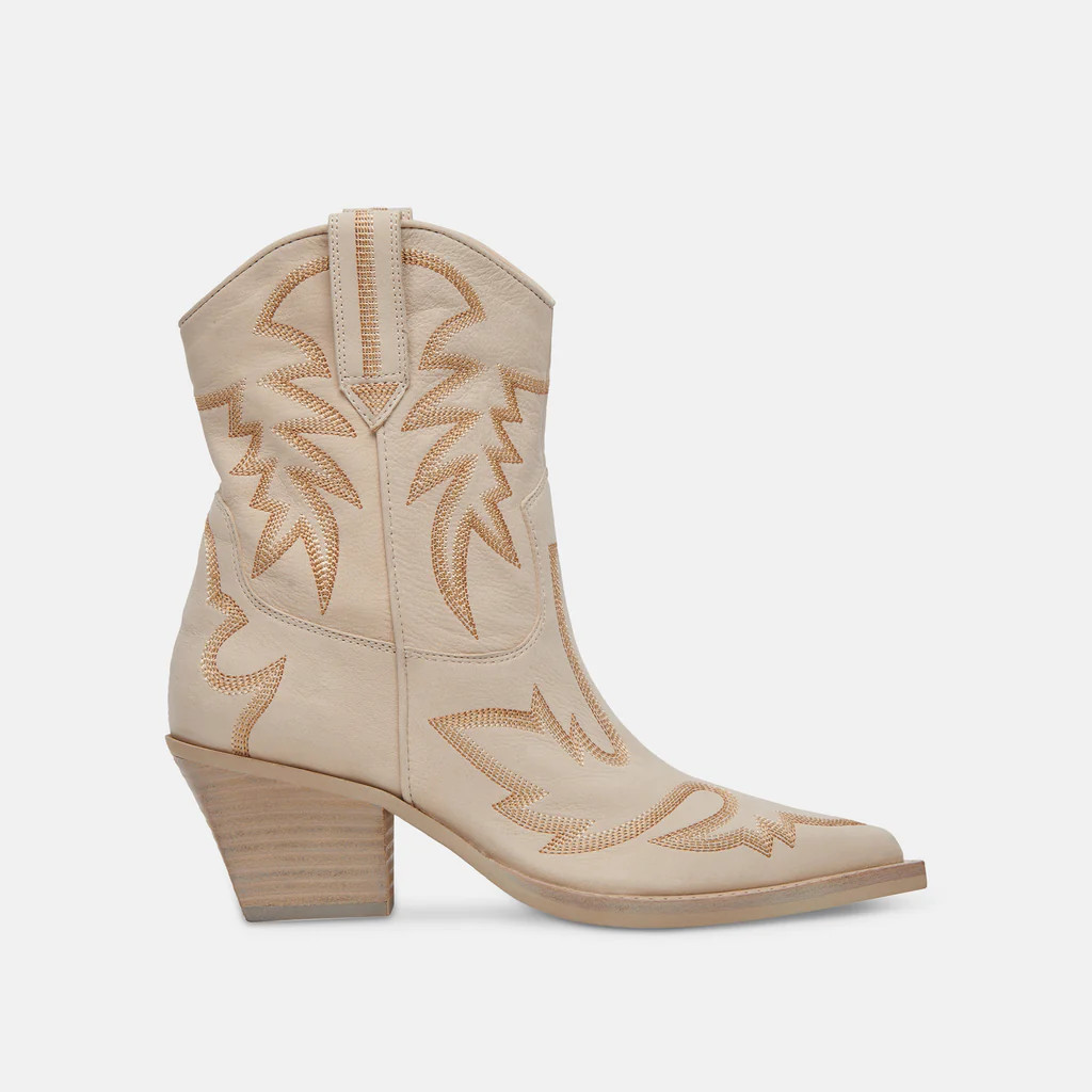 RUNA BOOTS SAND NUBUCK | DolceVita.com