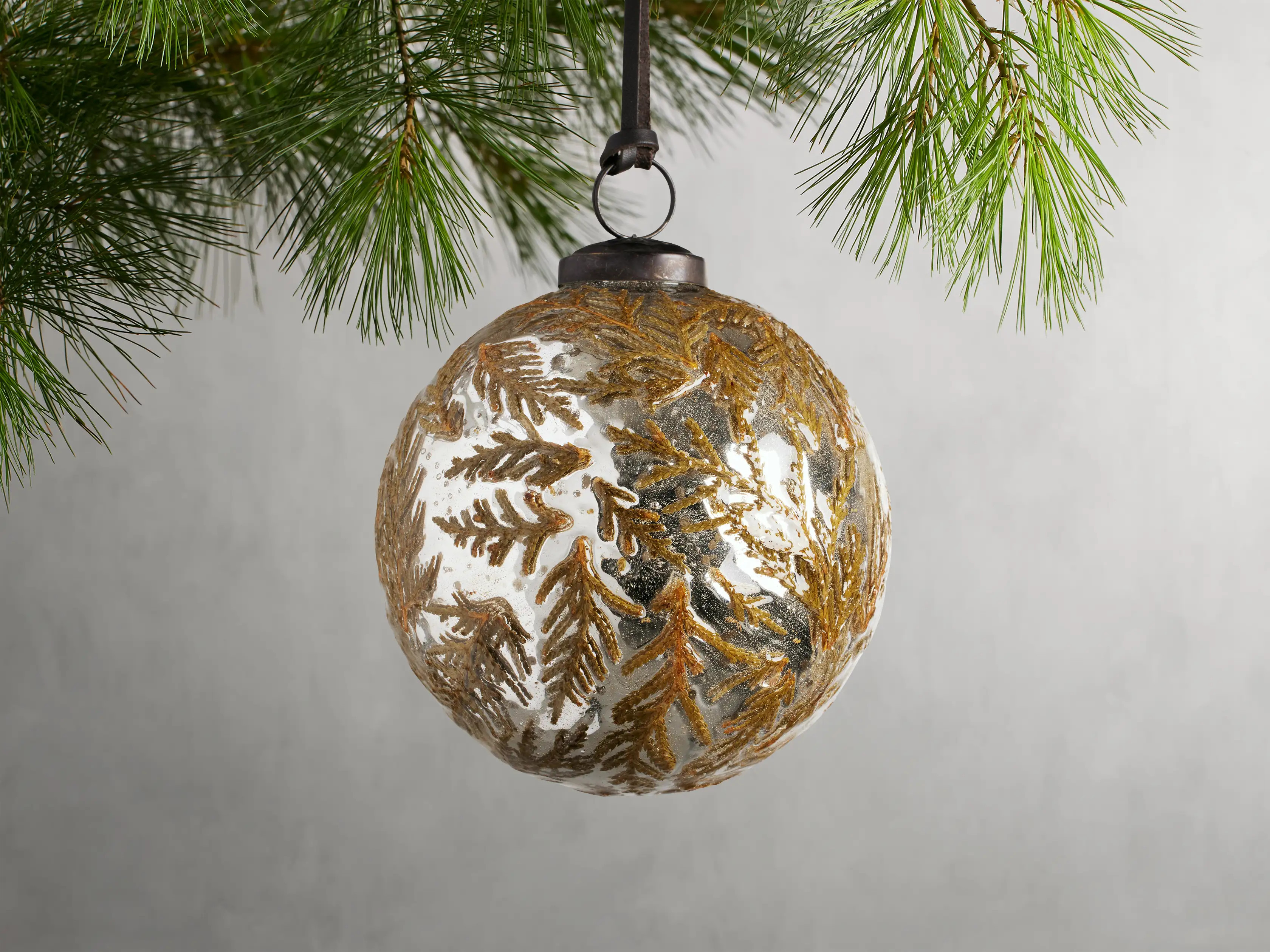Botanical Ornament (Set of 6) | Arhaus