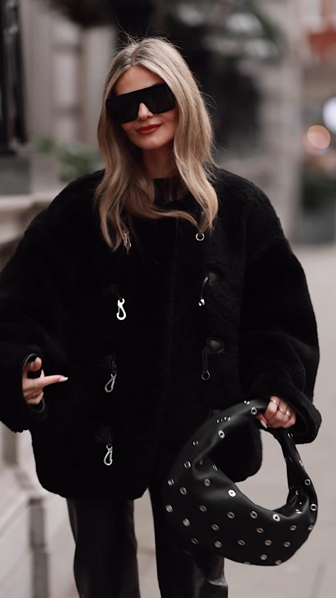 I'm off to Milan for #MFW! It's my first time, so I am super excited. I'm wearing head-to-toe some of my favorite pieces from my @netaporter edit.👌🏼



#LTKFashionMonth