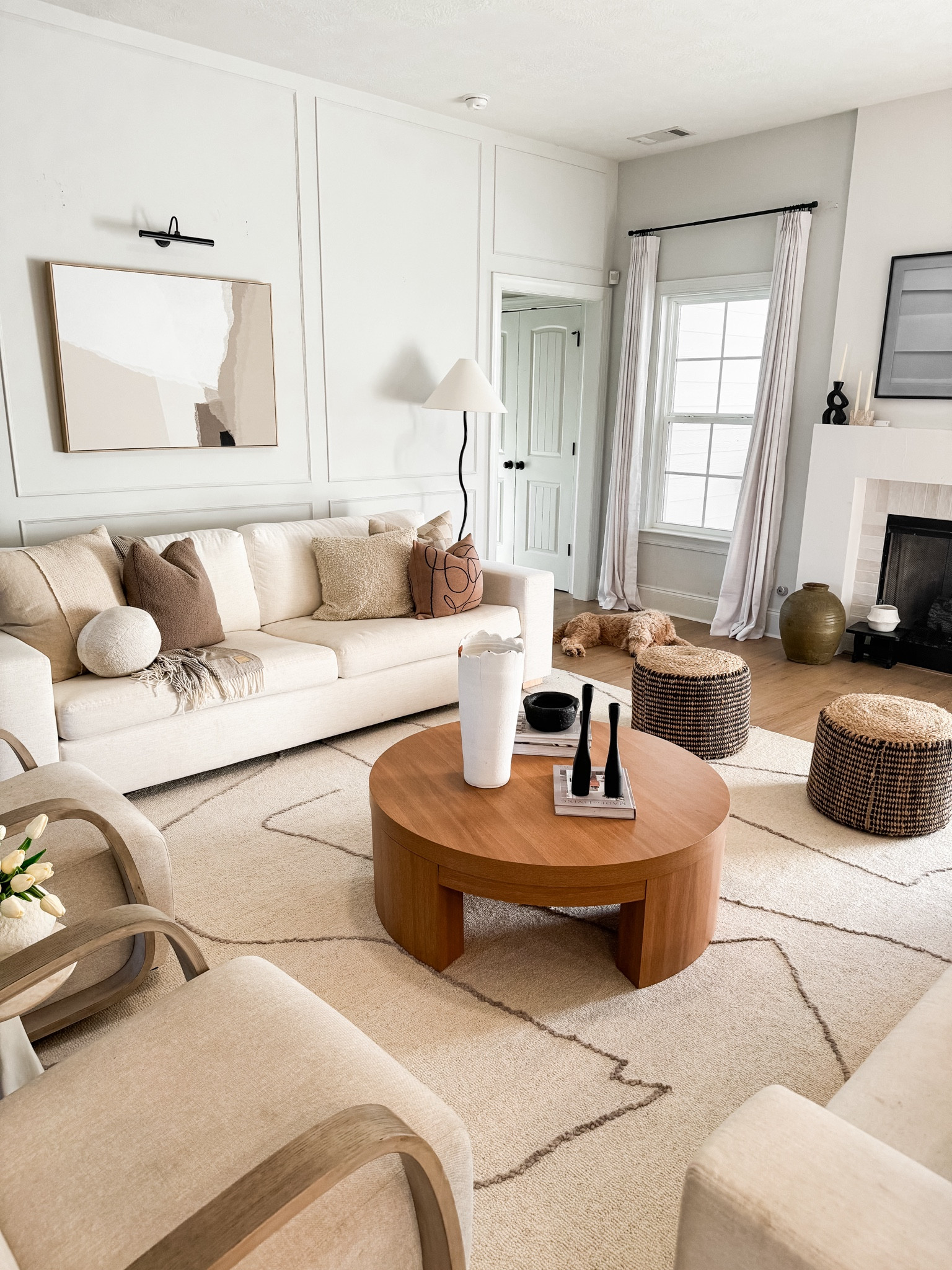 Affordable organic modern living room

Washable couch
Kid friendly couch
Pet friendly white couch
Coffee table styling
Abstract art 
Curtains
Affordable Curtains 
Abstract rug
Wool rug
Neutral rug
Kid friendly rug
Throw pillows
Gallery light
Neutral living room


#LTKHome