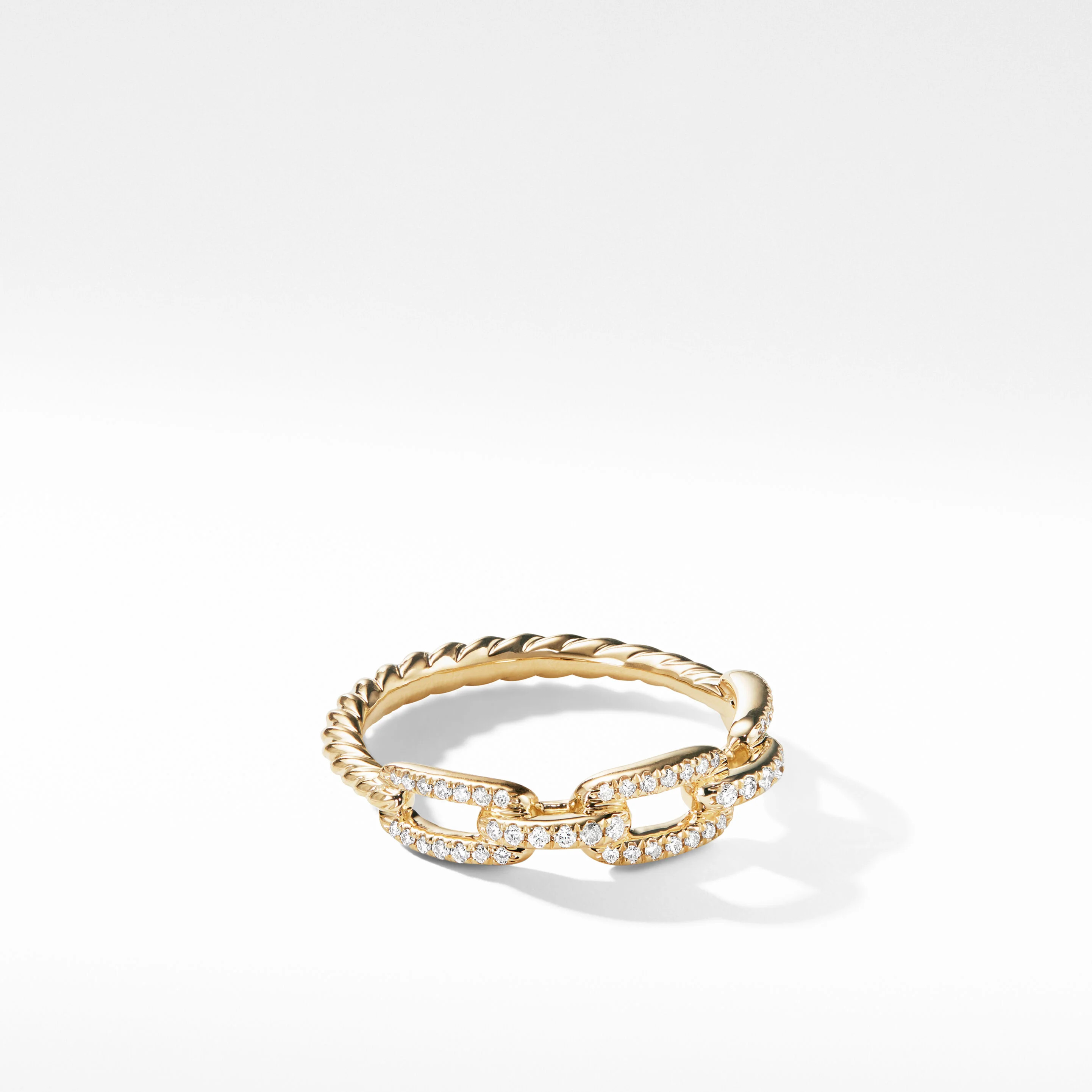 Stax Chain Link Ring in 18K Yellow Gold with Pavé Diamonds | David Yurman
