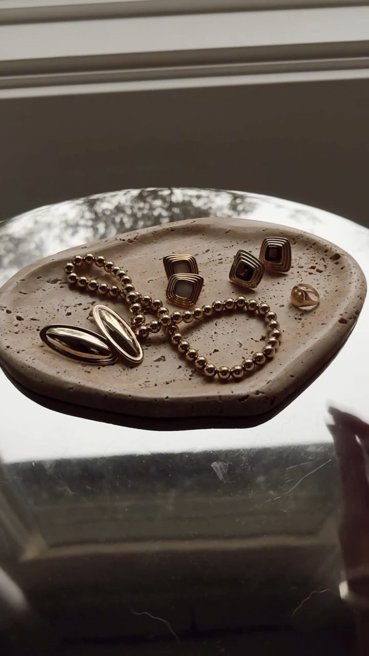 Luxury is in the details ✨ these earrings are Stylin approved! I have very sensitive ears and these pass the comfort test
StylinByAylin, Aylin #amazon #jewelry 

#LTKBeauty #LTKStyleTip #LTKHome