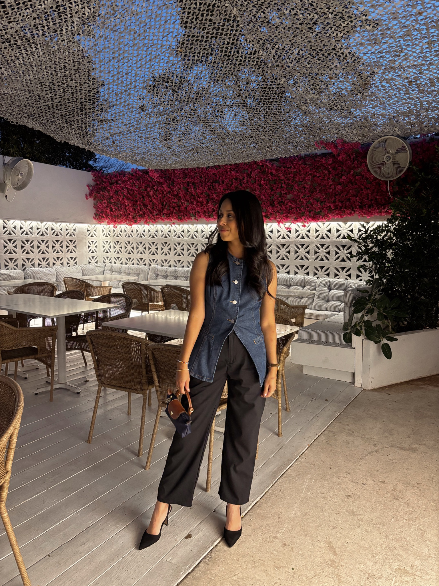 Dinner Ootd


#LTKFindsUnder50 #LTKSaleAlert #LTKStyleTip