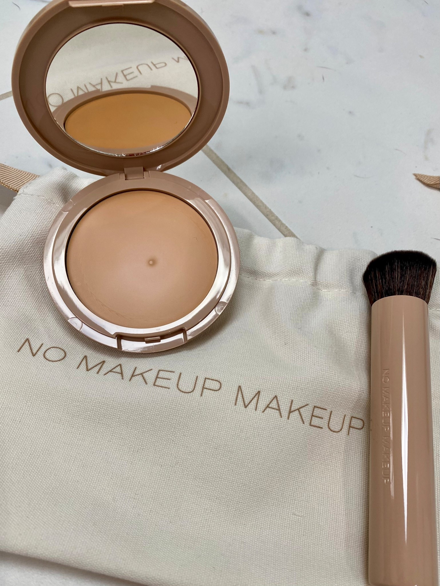 No Makeup Makeup Foundation + Brush Duo!

I am someone who doesn’t wear makeup… like ever! But my skin tone tends to run a little red and I was wanting to find a product that evened out my skin tone and didn’t make me feel like I was wearing a face of makeup. 

I finally found it! This product is designed for those who love the less is more approach. It blends effortlessly with your skin tone, to achieve a soft, no makeup finish. 

I wear the color Light Medium. Take the quiz to find your shade. 

Highly recommend! 

#LTKmomlife #LTKBeauty #LTKmorningroutine