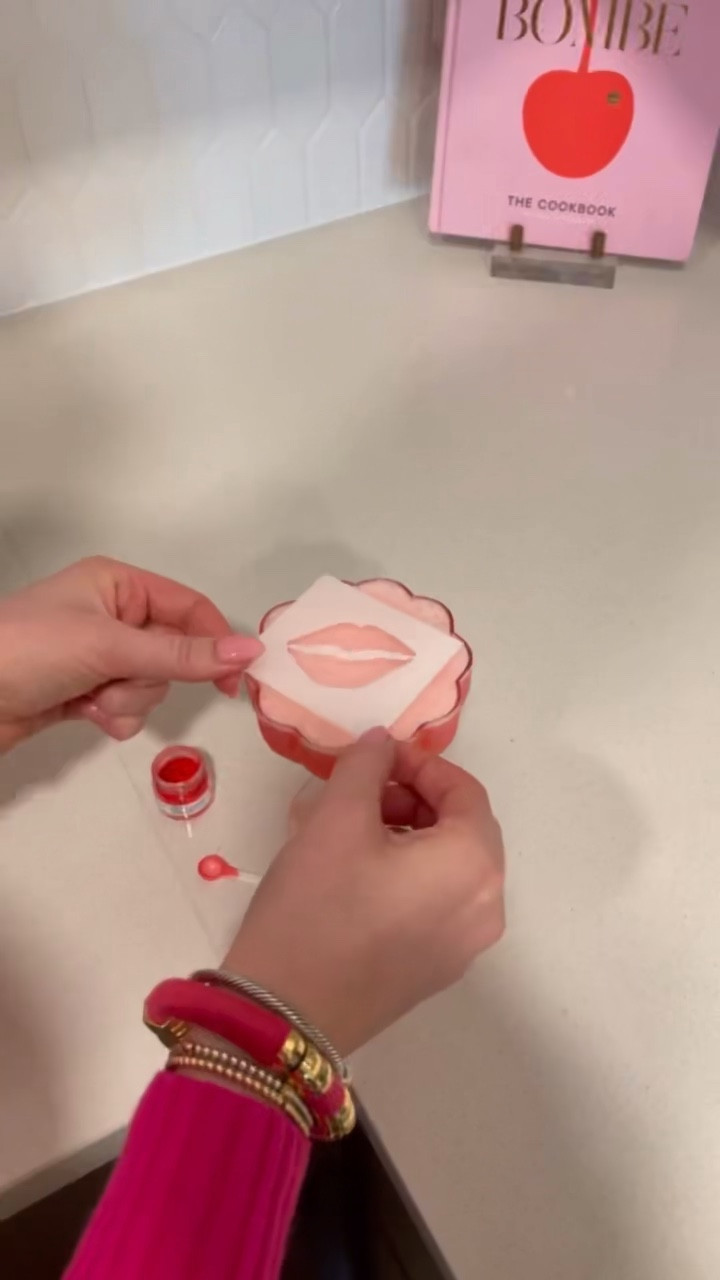 Galentine’s Day Party, Valentine’s Day Cocktail Inspo 💋💌💋💌

#LTKfindsunder50 #LTKU #LTKSeasonal